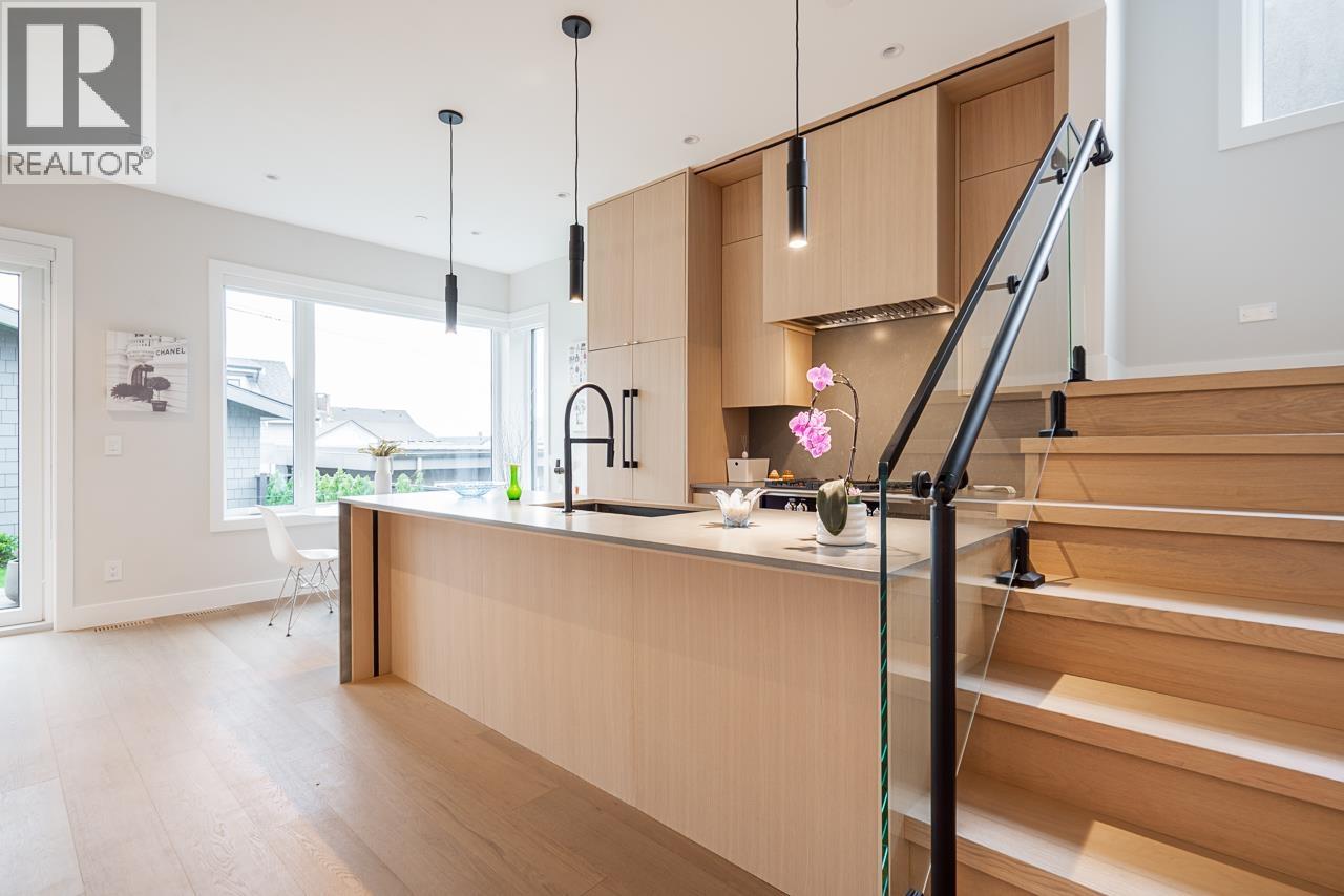 2 3674 Oxford Street, Vancouver, British Columbia  V5K 1P3 - Photo 22 - R3110094