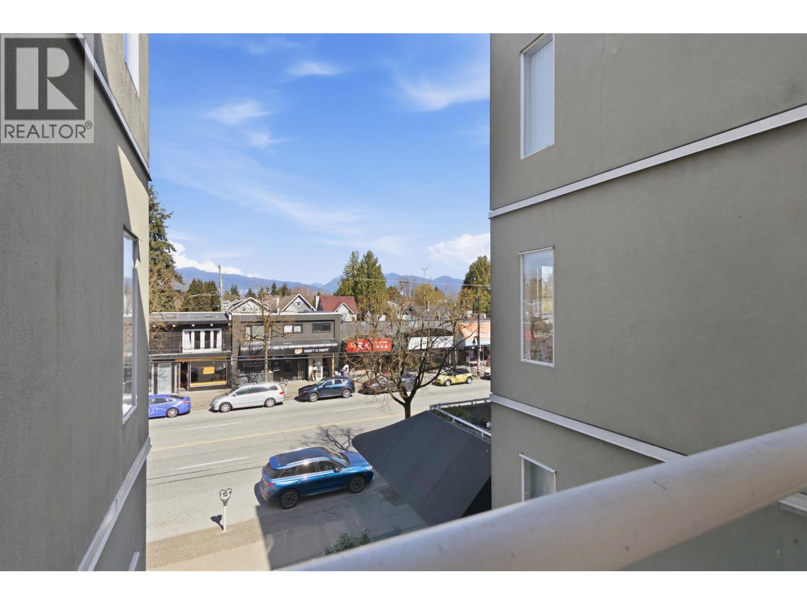 211 3250 W Broadway, Vancouver, British Columbia  V6K 2H4 - Photo 37 - R3110095