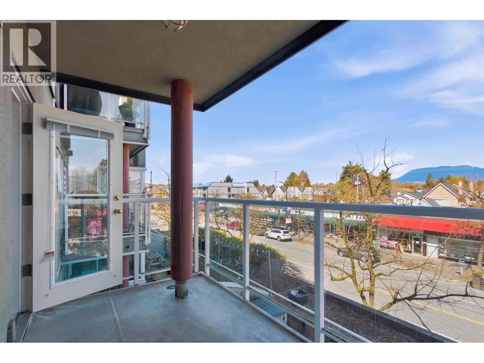 211 3250 W Broadway, Vancouver, British Columbia  V6K 2H4 - Photo 8 - R3110095