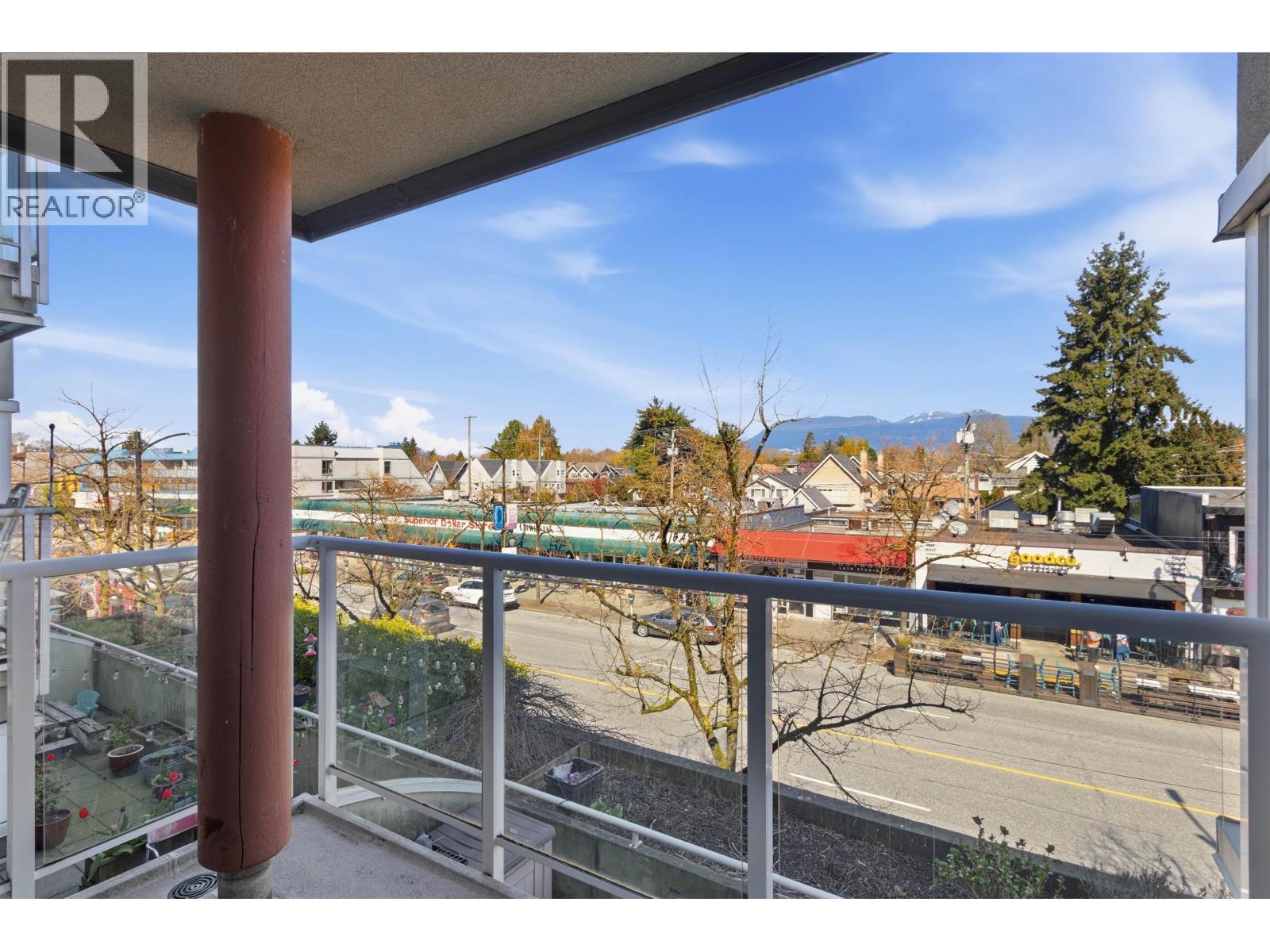 211 3250 W Broadway, Vancouver, British Columbia  V6K 2H4 - Photo 9 - R3110095