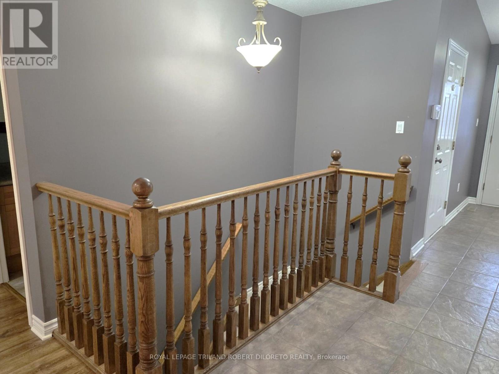 5 - 5 Foxhollow Drive, Thames Centre, Ontario  N0L 1G3 - Photo 21 - X12986638