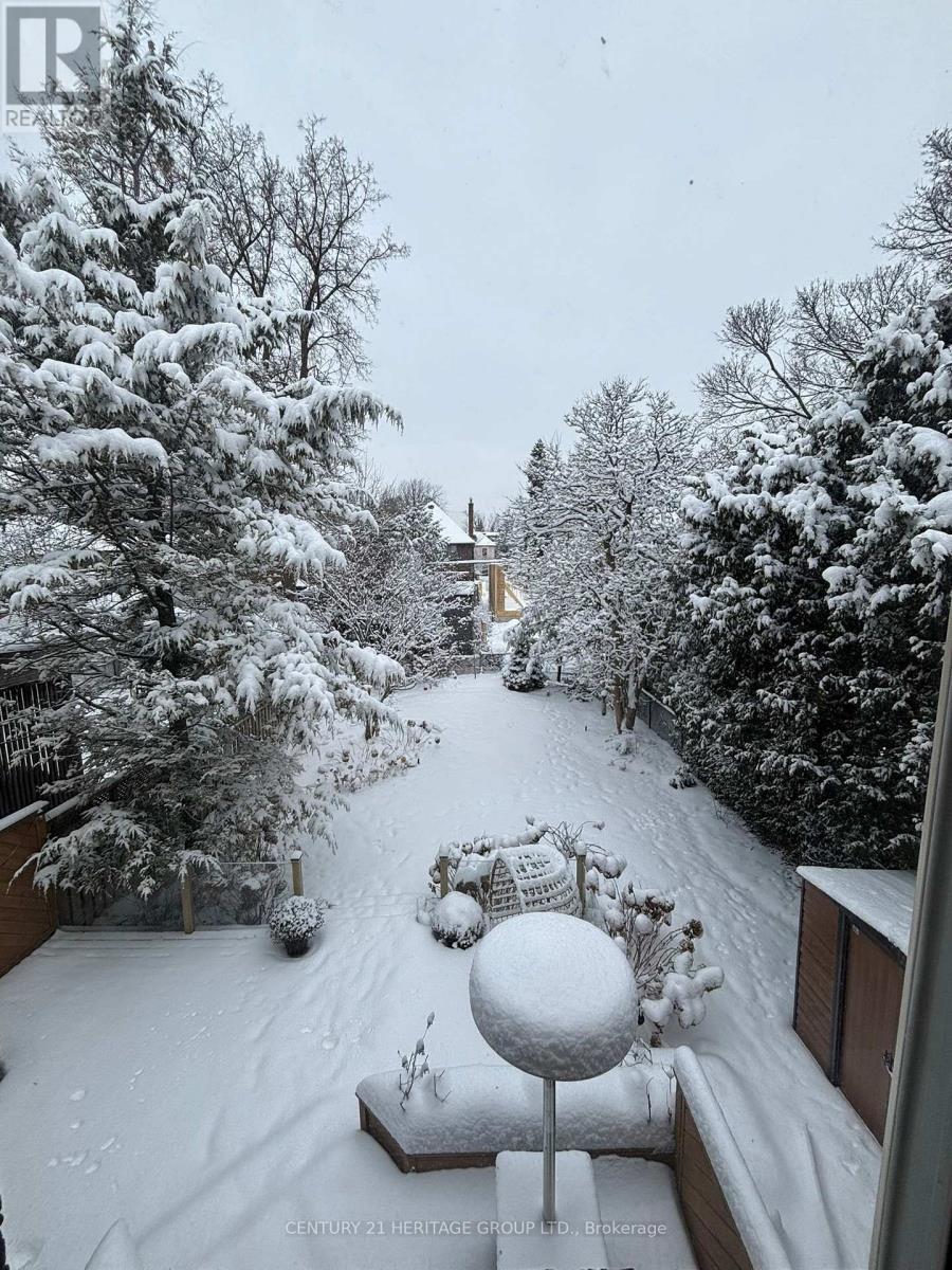 520 Briar Hill Avenue, Toronto, Ontario  M5N 1M9 - Photo 27 - C12986640