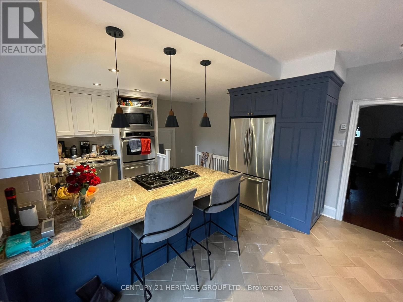 520 Briar Hill Avenue, Toronto, Ontario  M5N 1M9 - Photo 8 - C12986640