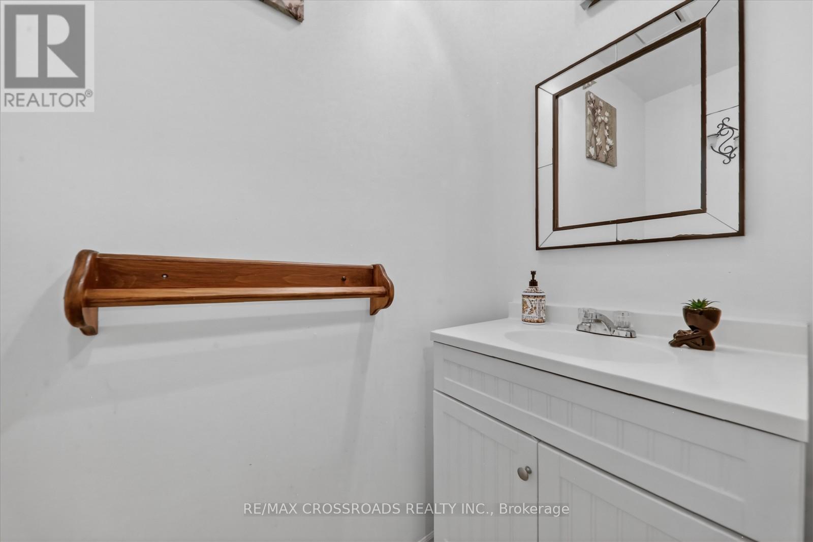 35 Harley Drive, Ajax, Ontario  L1S 5X6 - Photo 18 - E12986648