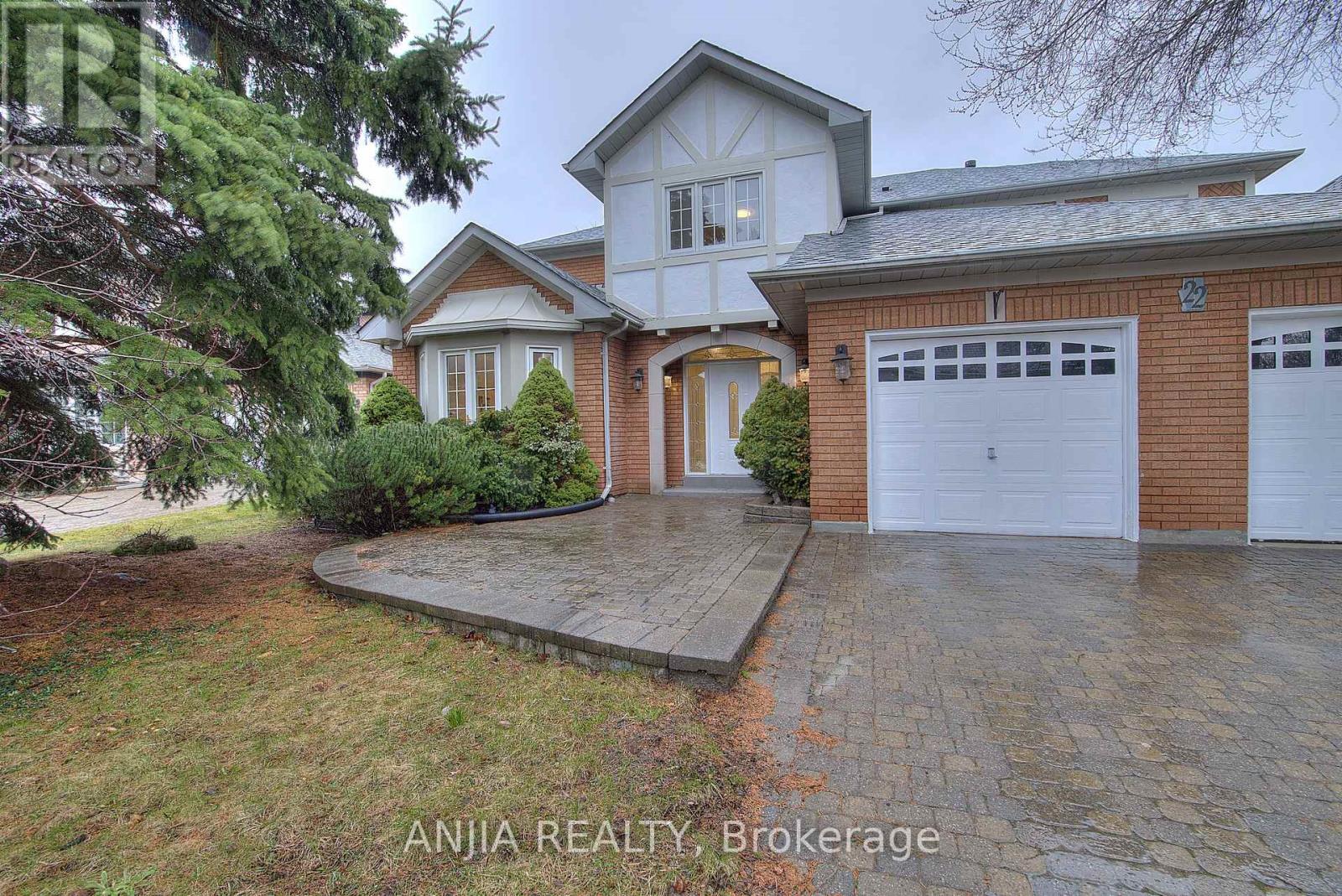 22 Chiltern Hill, Richmond Hill, Ontario  L4B 3B8 - Photo 18 - N12986632