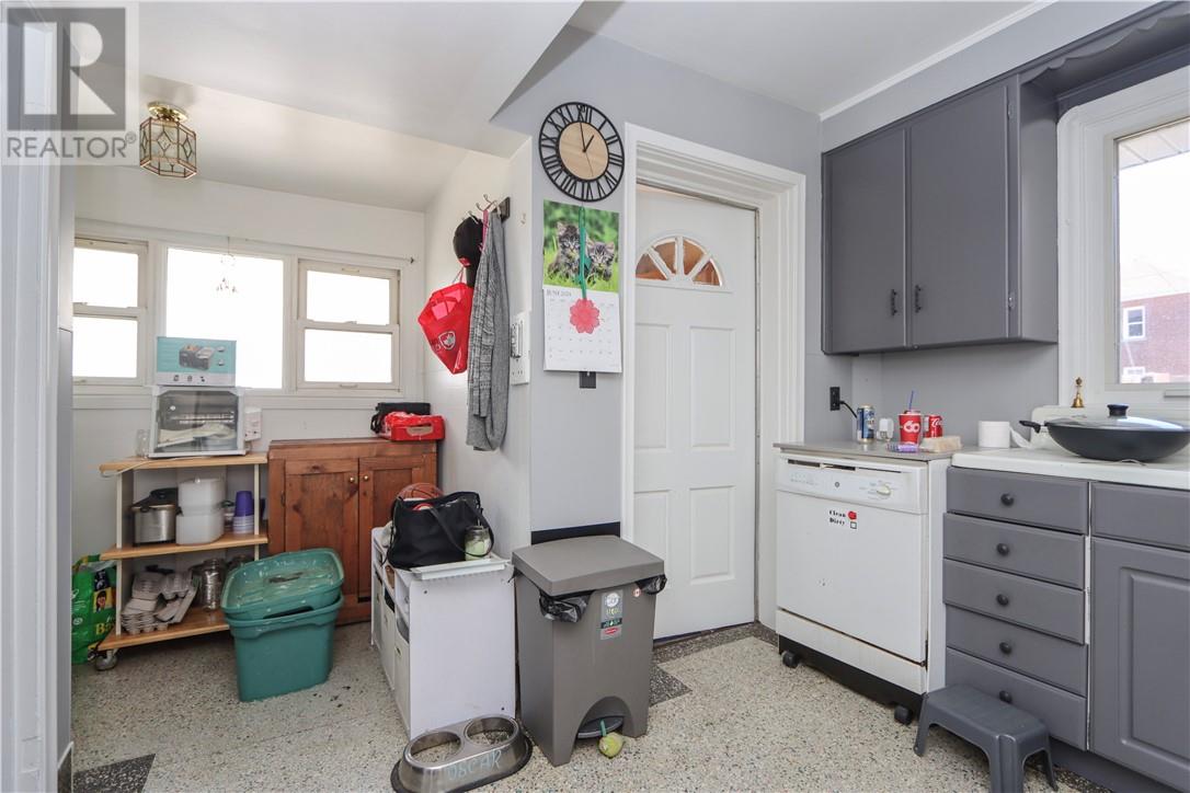 5 Pietro, Copper Cliff, Ontario  P0M 1N0 - Photo 8 - 2127070