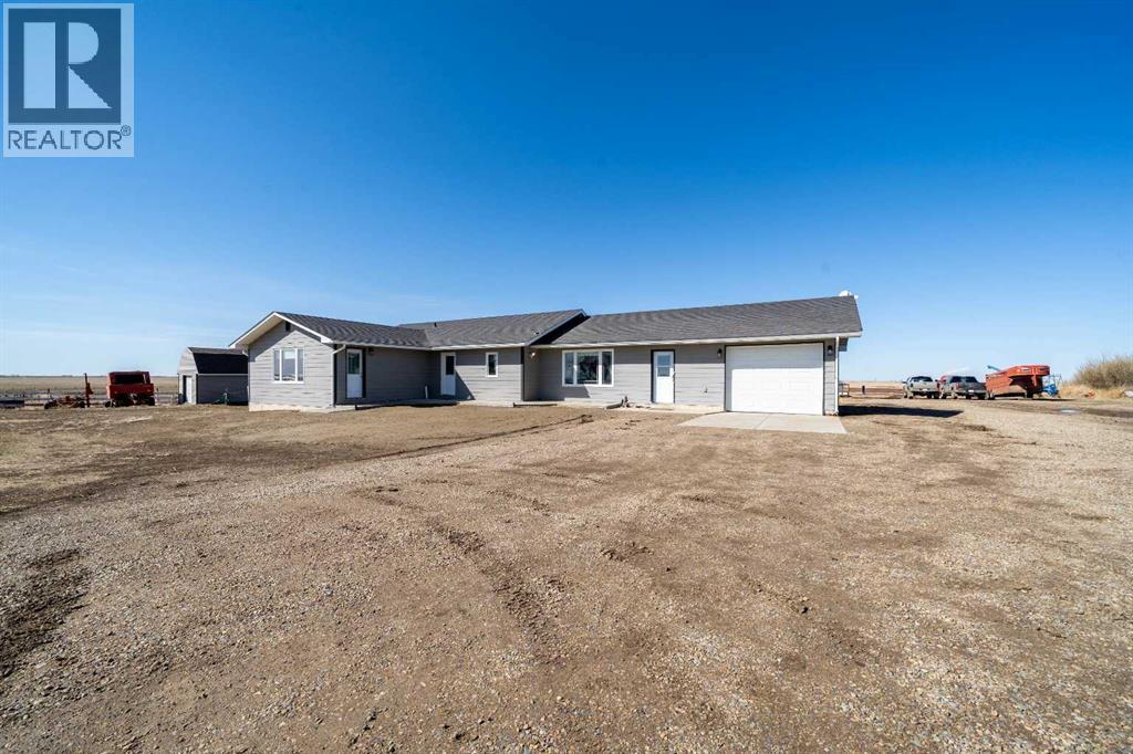 95012 Range Road 105, Rural Forty Mile No. 8, Alberta  T0K 0G0 - Photo 2 - A2299179