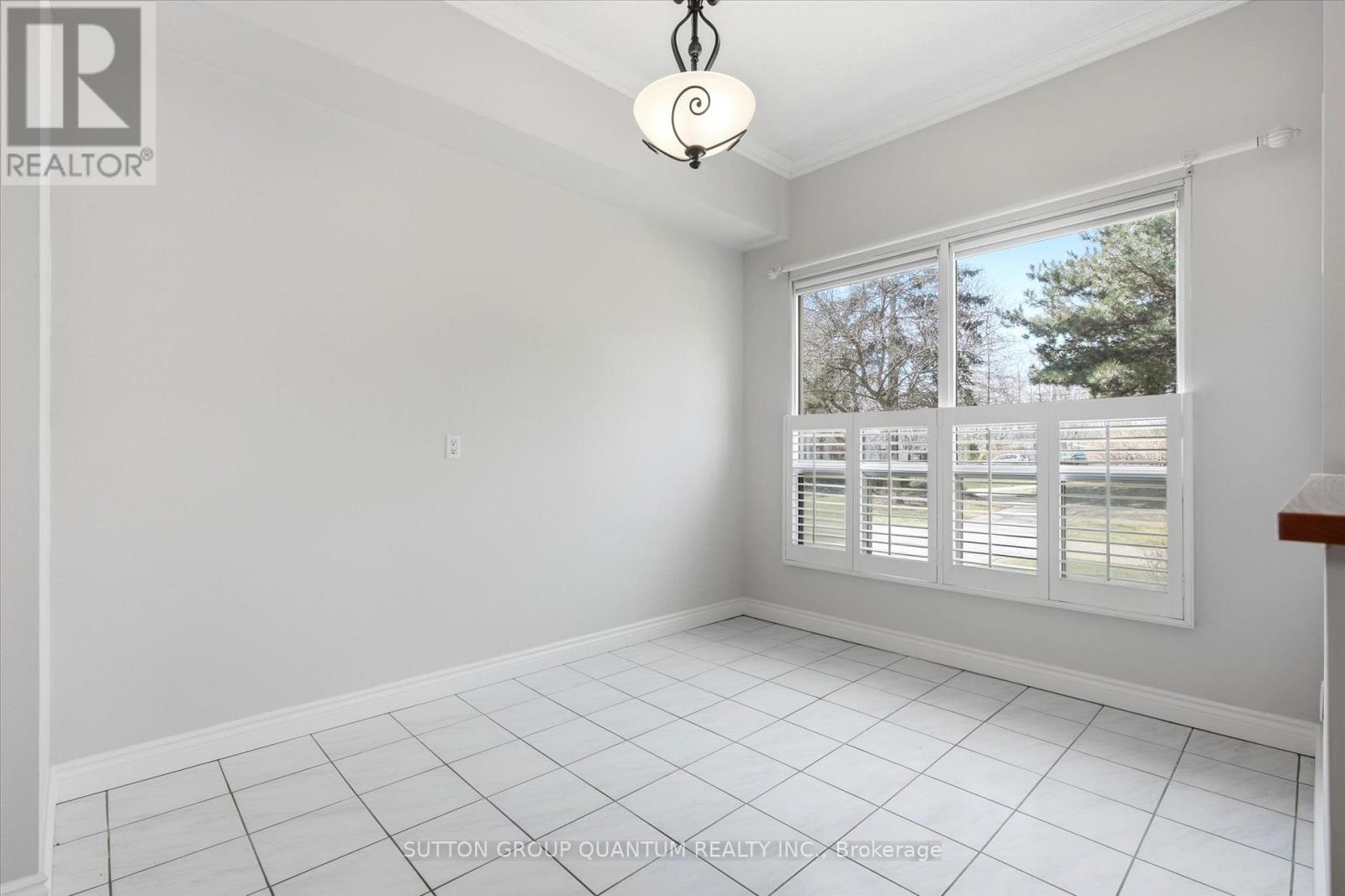 102 - 100 Millside Drive, Milton, Ontario  L9T 5E3 - Photo 21 - W12986634