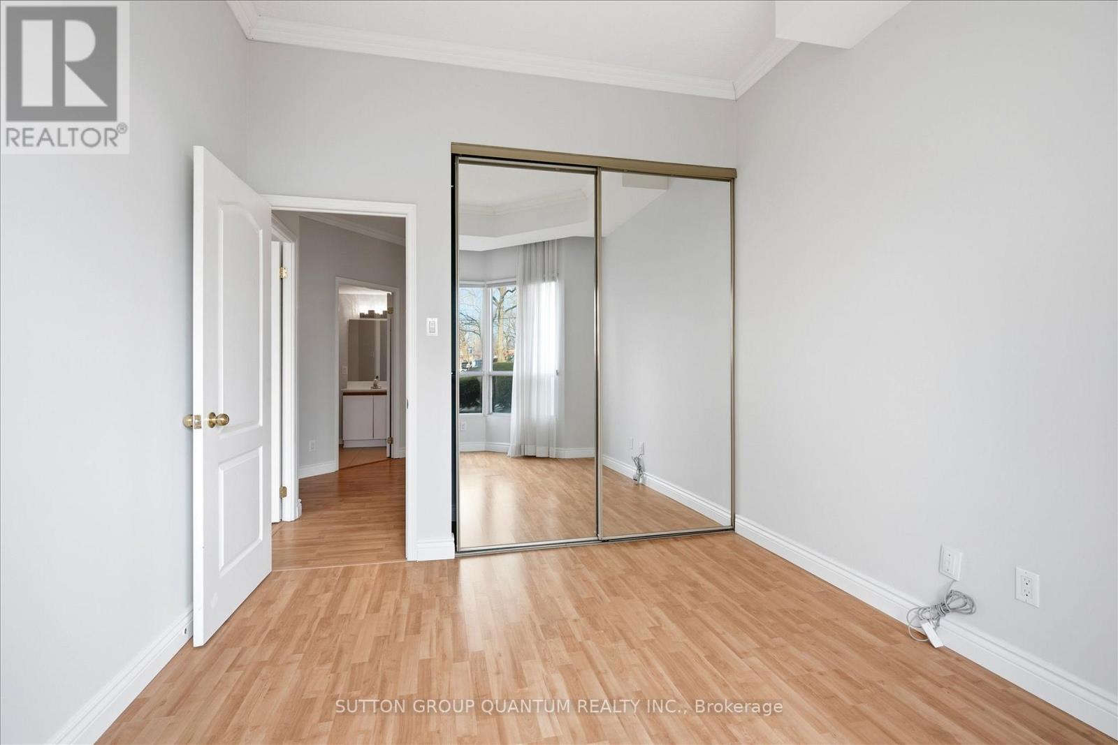 102 - 100 Millside Drive, Milton, Ontario  L9T 5E3 - Photo 27 - W12986634