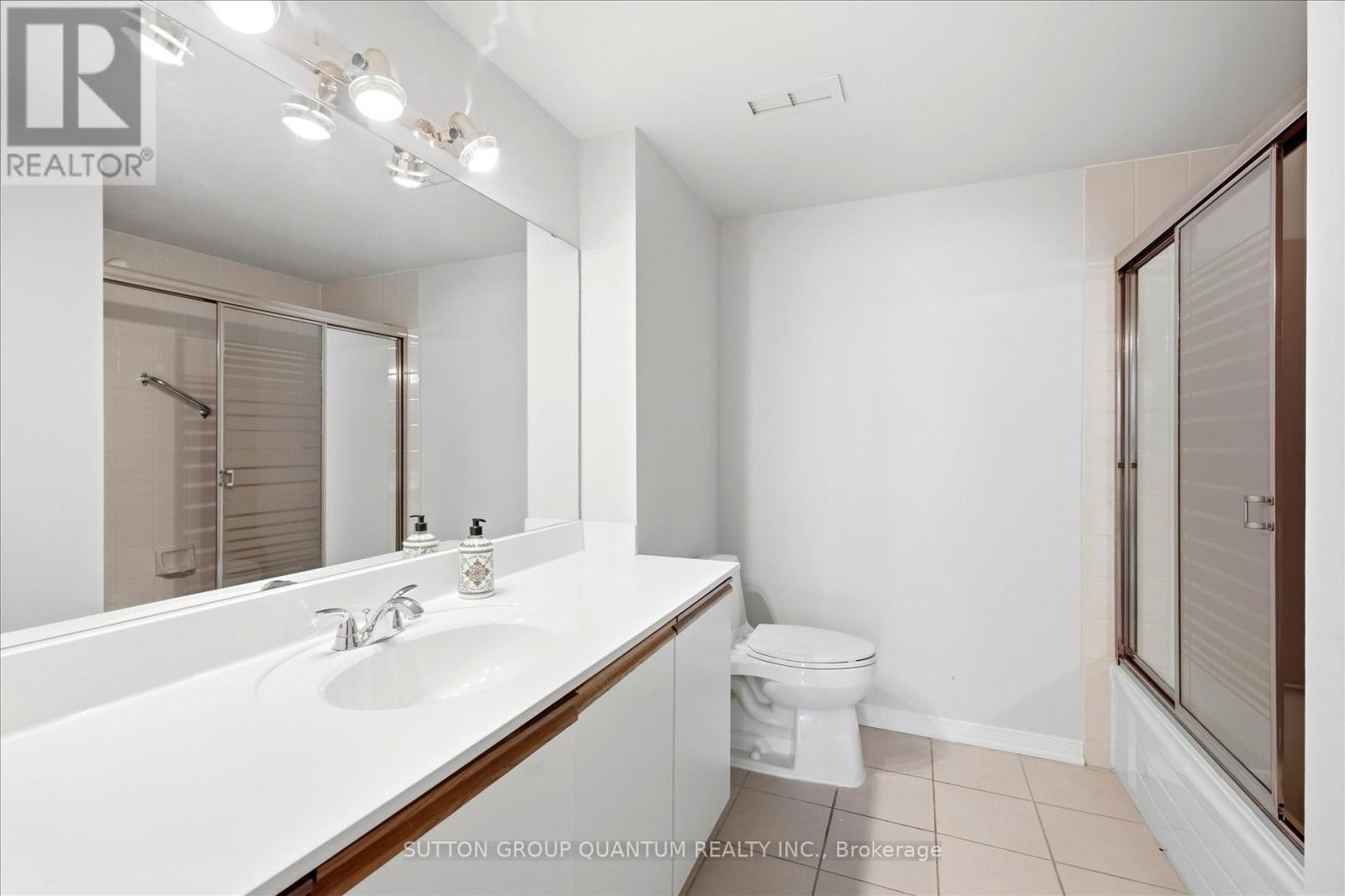 102 - 100 Millside Drive, Milton, Ontario  L9T 5E3 - Photo 29 - W12986634