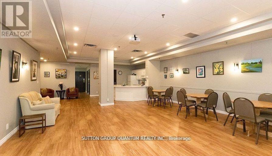 102 - 100 Millside Drive, Milton, Ontario  L9T 5E3 - Photo 31 - W12986634