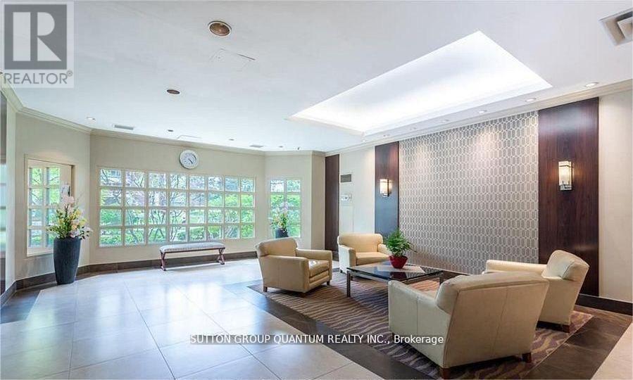 102 - 100 Millside Drive, Milton, Ontario  L9T 5E3 - Photo 8 - W12986634