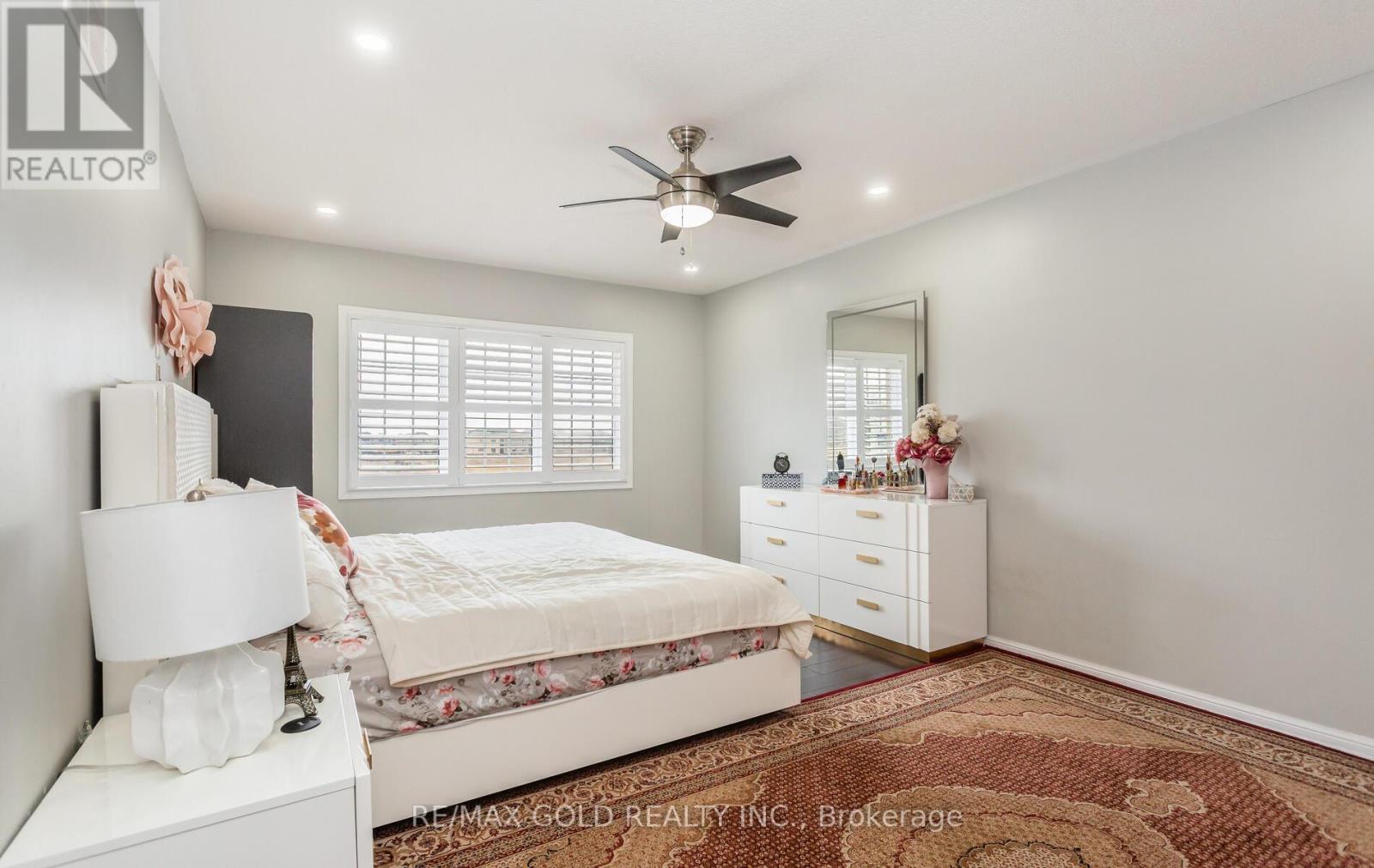 1090 Trudeau Drive, Milton, Ontario  L9T 0A3 - Photo 25 - W12986670