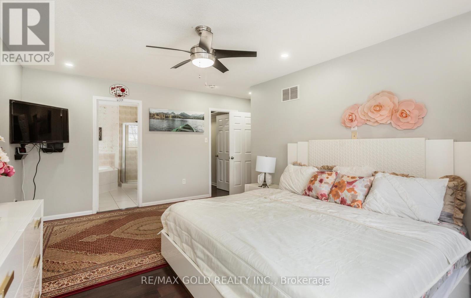 1090 Trudeau Drive, Milton, Ontario  L9T 0A3 - Photo 26 - W12986670