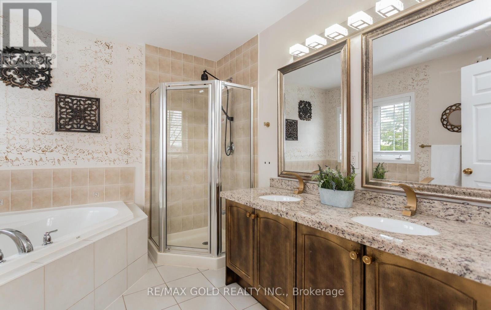 1090 Trudeau Drive, Milton, Ontario  L9T 0A3 - Photo 28 - W12986670