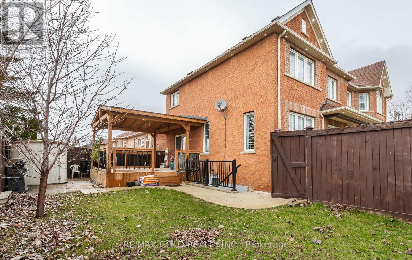 1090 Trudeau Drive, Milton, Ontario  L9T 0A3 - Photo 43 - W12986670