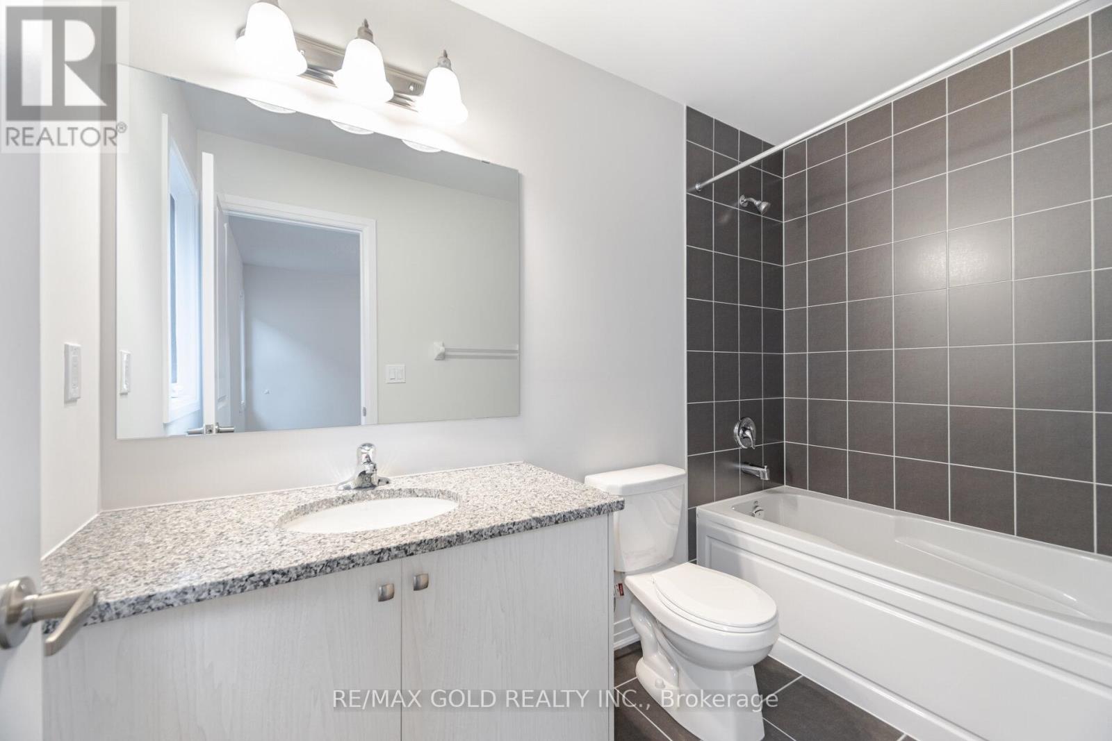 103 Player Drive, Erin, Ontario  N0B 1T0 - Photo 41 - X12986620