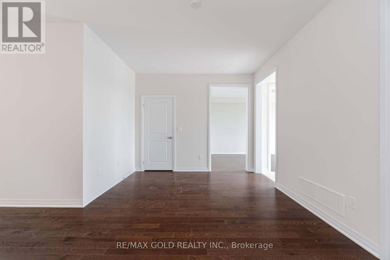 103 Player Drive, Erin, Ontario  N0B 1T0 - Photo 6 - X12986620