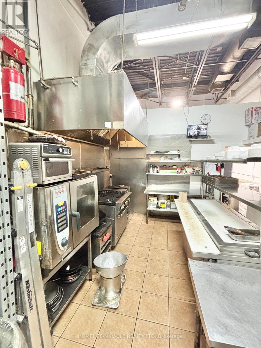 J - 500 Can-Amera Parkway, Cambridge, Ontario  N1T 0A2 - Photo 4 - X12986624