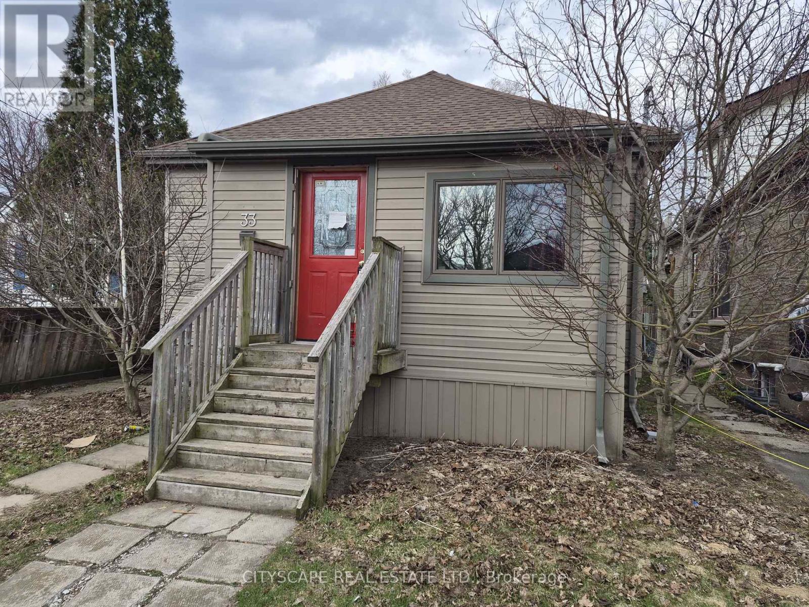 33 GLENWOOD AVENUE, London East, Ontario