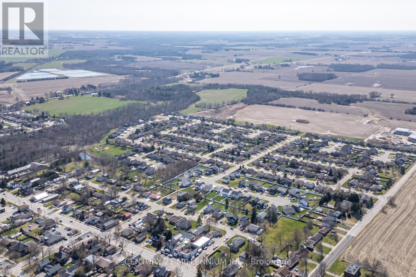 17 Helen Court, Central Elgin, Ontario  N0L 1B0 - Photo 50 - X12986652