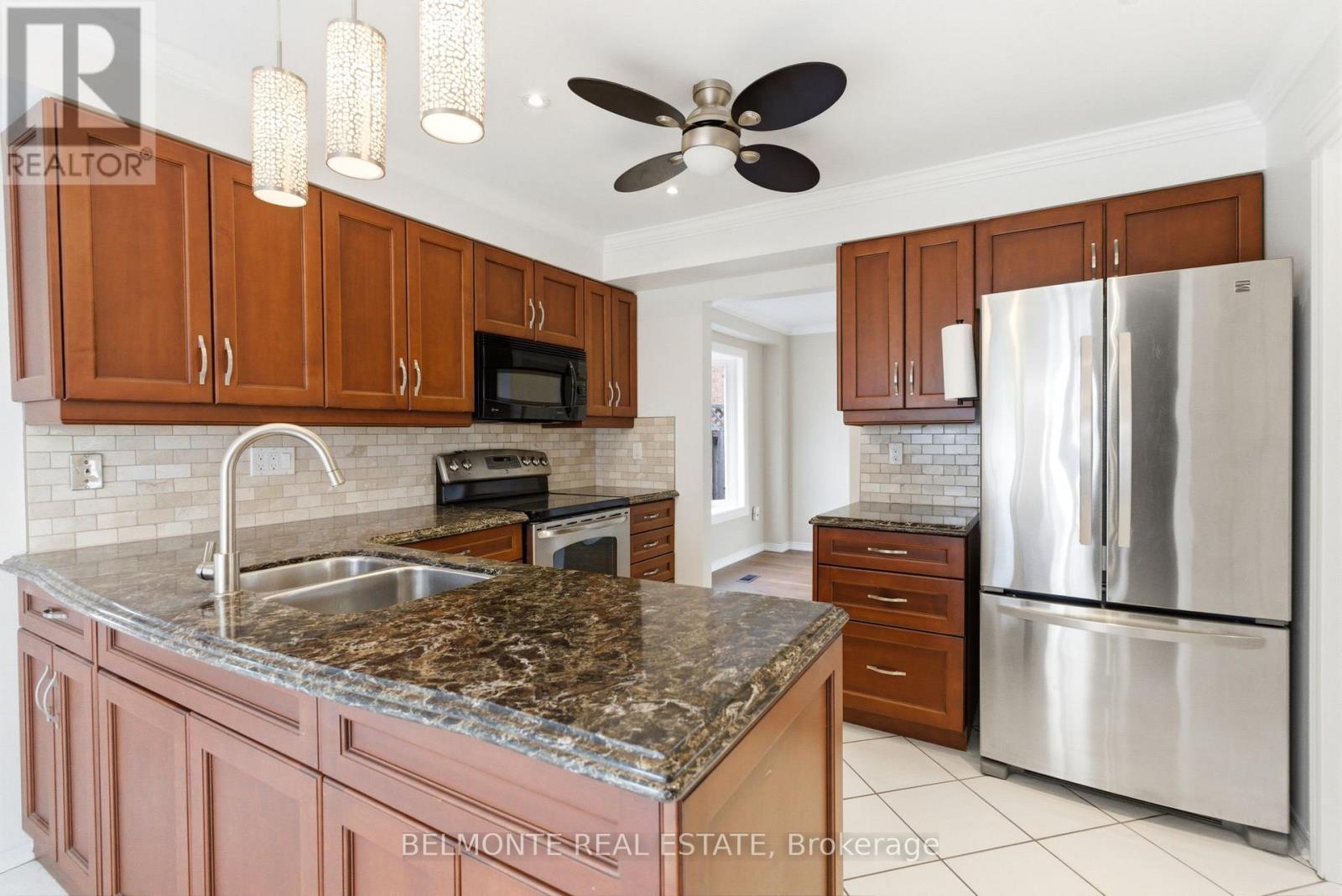 888 Lavis Court, Oshawa, Ontario  L1K 1W1 - Photo 13 - E12983982