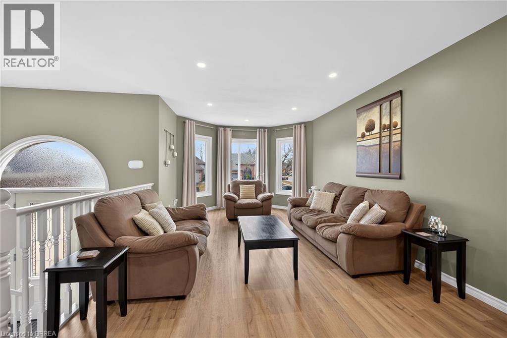 30 Mcintosh Court, Brantford, Ontario  N3R 5W9 - Photo 15 - 40814737