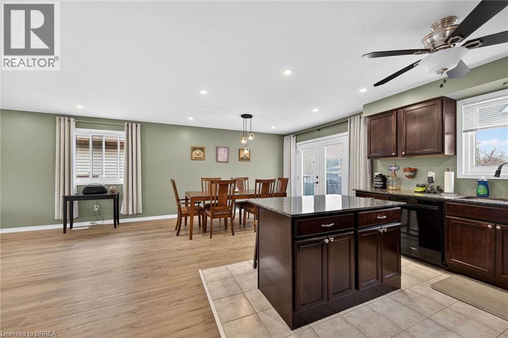 30 Mcintosh Court, Brantford, Ontario  N3R 5W9 - Photo 10 - 40814737