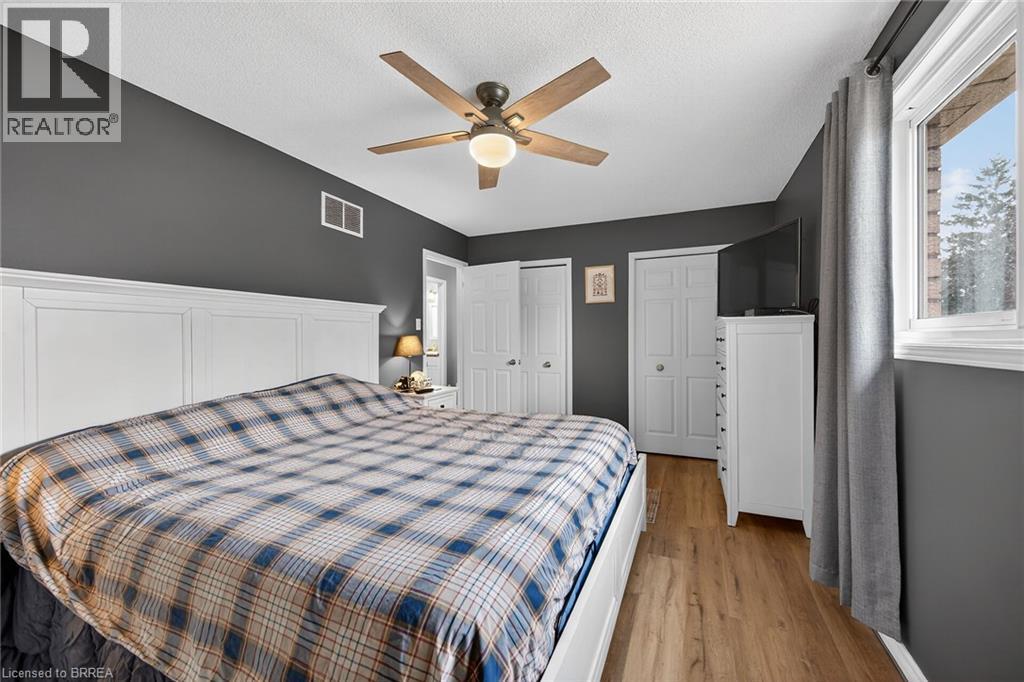 30 Mcintosh Court, Brantford, Ontario  N3R 5W9 - Photo 24 - 40814737