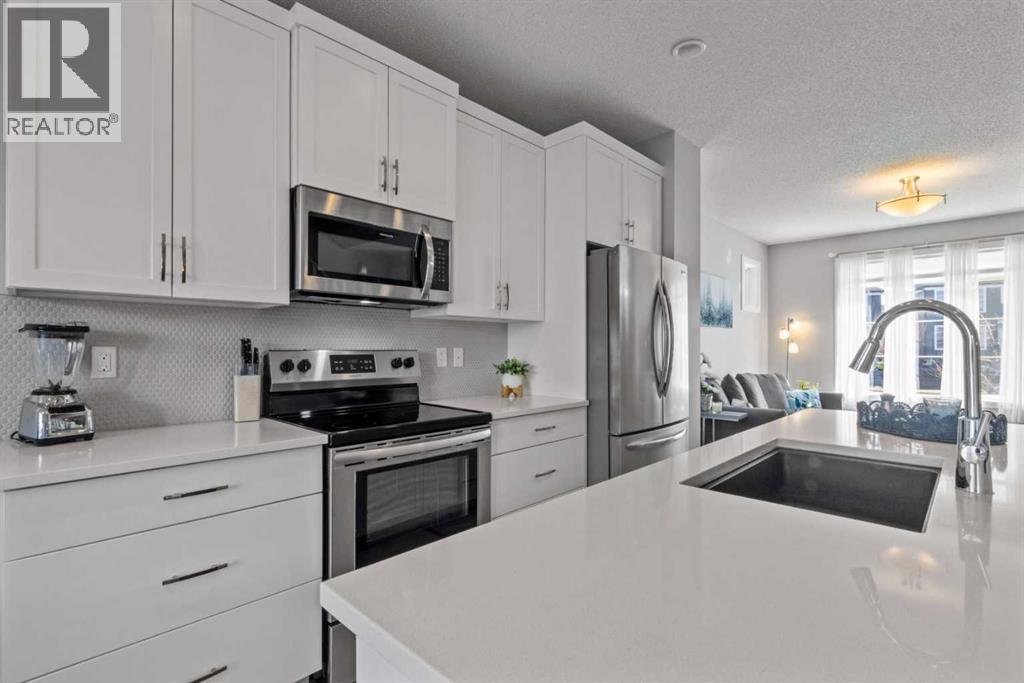 53 Walcrest Gate SE, Calgary, Alberta  T2X 4G2 - Photo 11 - A2300472