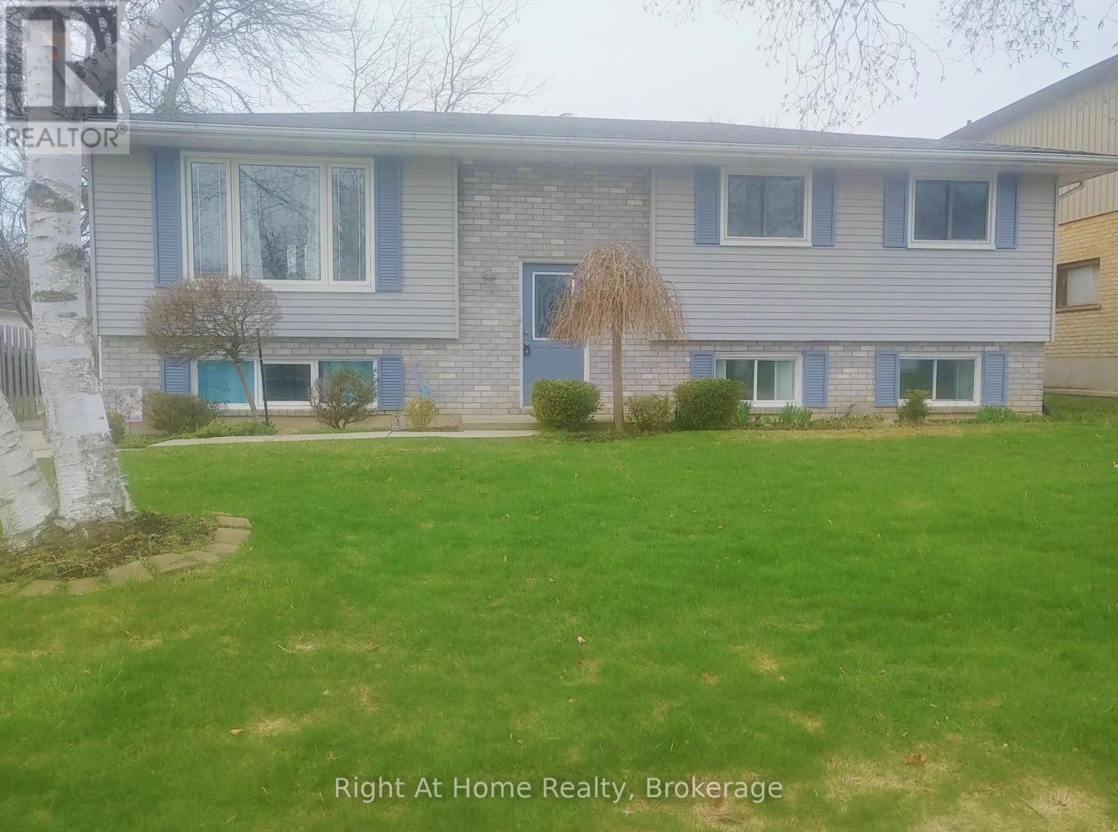 41 Mergl Drive, Norfolk, Ontario  N0A 1N4 - Photo 3 - X12849570