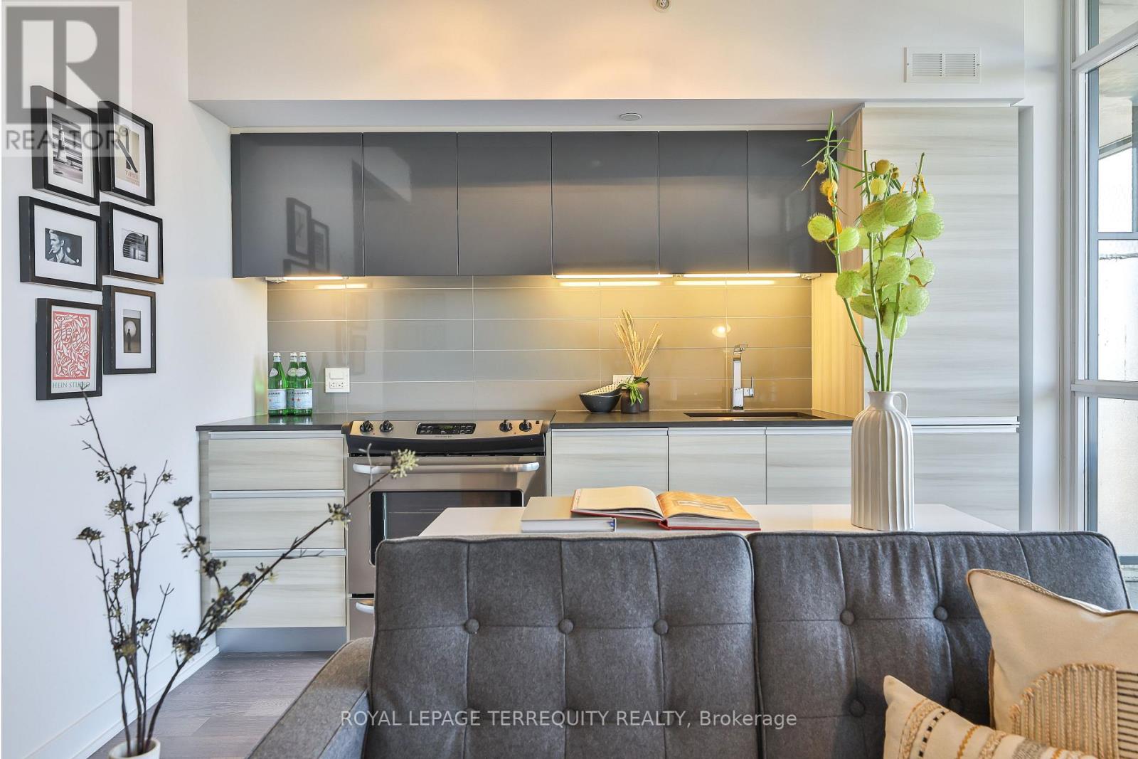 625 - 1190 Dundas Street E, Toronto, Ontario  M4M 0C5 - Photo 3 - E12984986