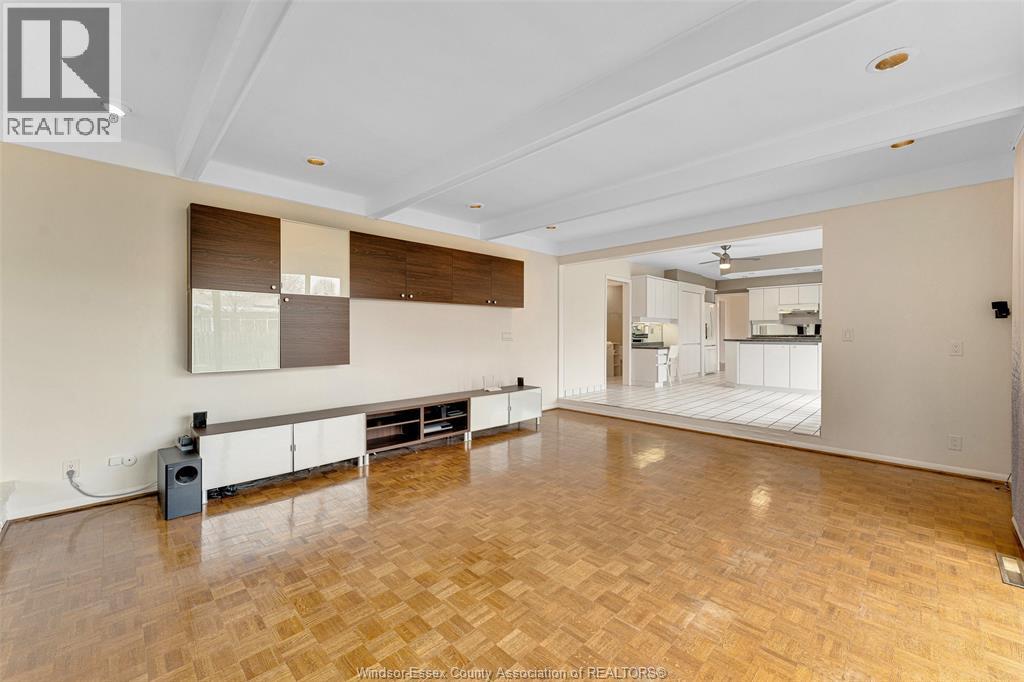 3748 Ouellette Avenue, Windsor, Ontario  N9E 3M7 - Photo 14 - 26007832