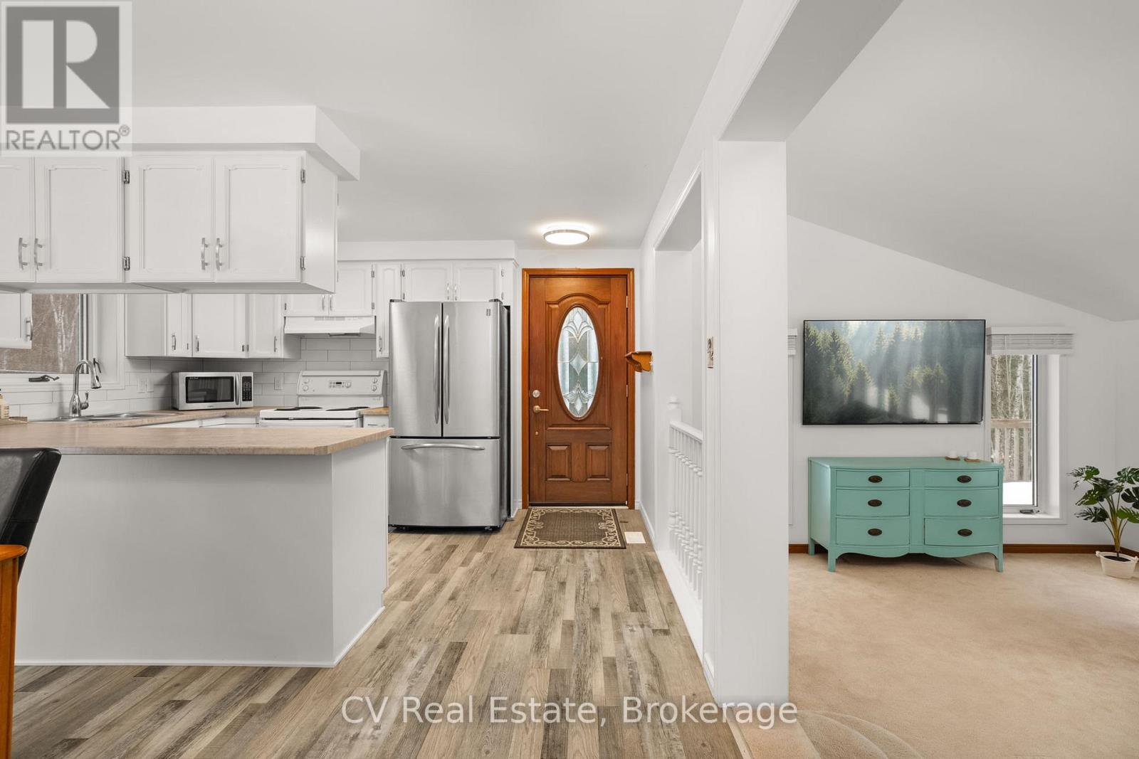 1183 Echo Lake Road, Lake Of Bays, Ontario  P0B 1A0 - Photo 19 - X12986702