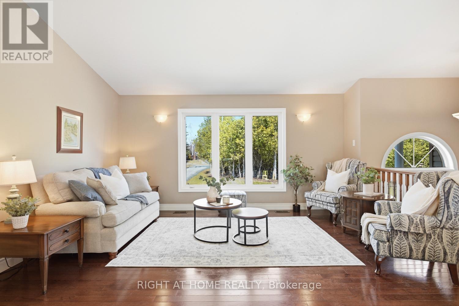 216 Mount Horeb Road, Kawartha Lakes, Ontario  K9V 4R4 - Photo 10 - X12986712