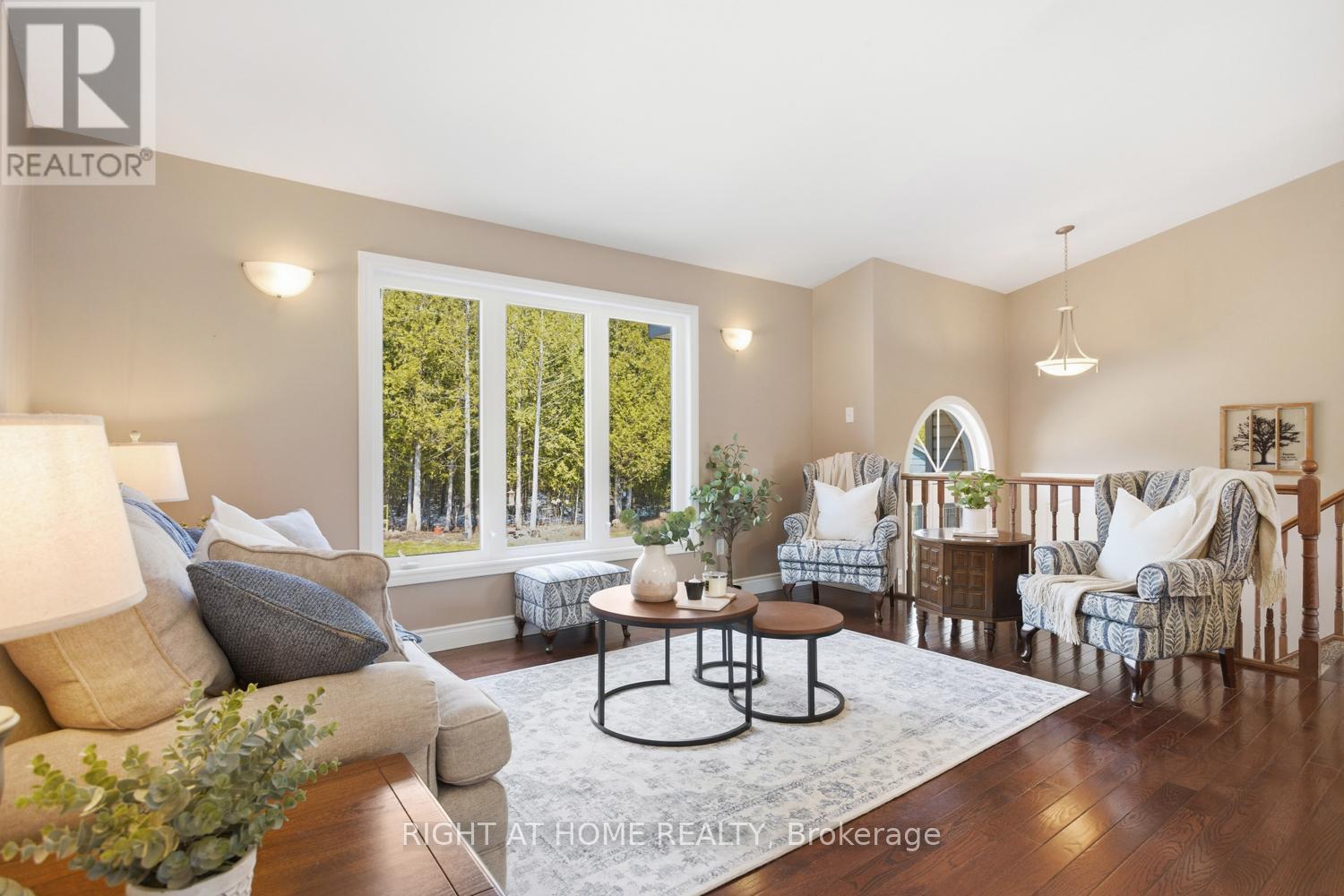 216 Mount Horeb Road, Kawartha Lakes, Ontario  K9V 4R4 - Photo 11 - X12986712