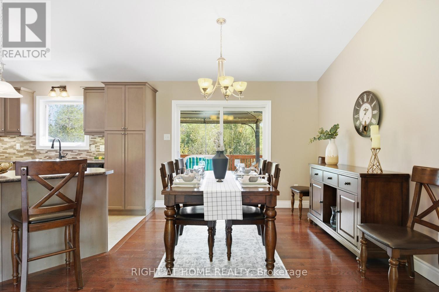 216 Mount Horeb Road, Kawartha Lakes, Ontario  K9V 4R4 - Photo 13 - X12986712