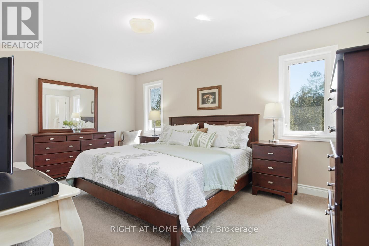 216 Mount Horeb Road, Kawartha Lakes, Ontario  K9V 4R4 - Photo 19 - X12986712