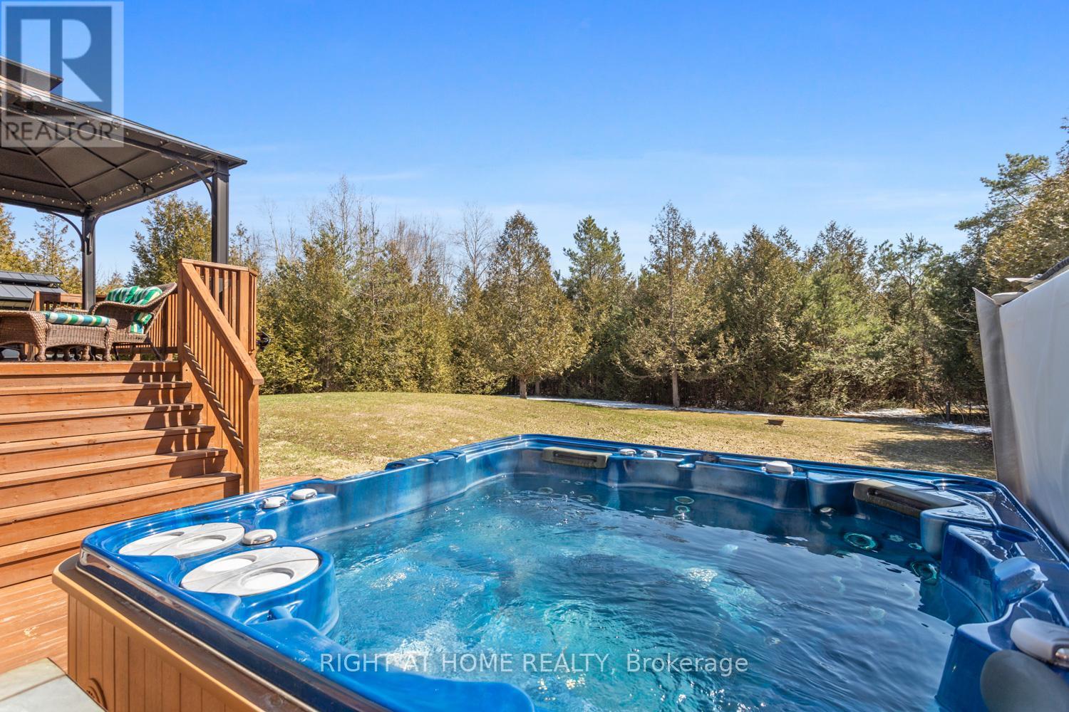 216 Mount Horeb Road, Kawartha Lakes, Ontario  K9V 4R4 - Photo 38 - X12986712