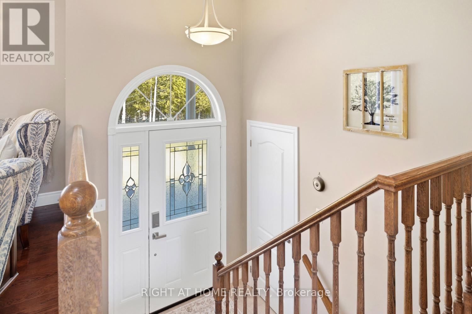 216 Mount Horeb Road, Kawartha Lakes, Ontario  K9V 4R4 - Photo 7 - X12986712