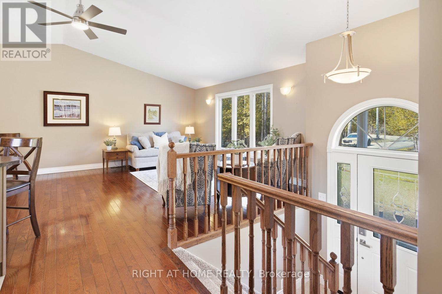 216 Mount Horeb Road, Kawartha Lakes, Ontario  K9V 4R4 - Photo 8 - X12986712