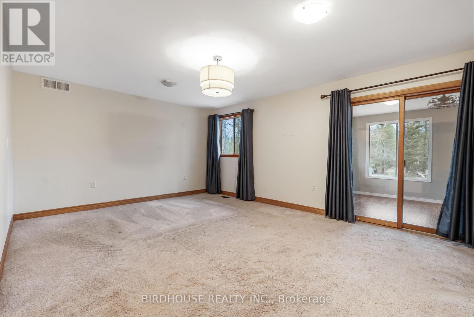 102 Edwina Drive, Trent Lakes, Ontario  K0M 1A0 - Photo 18 - X12986720