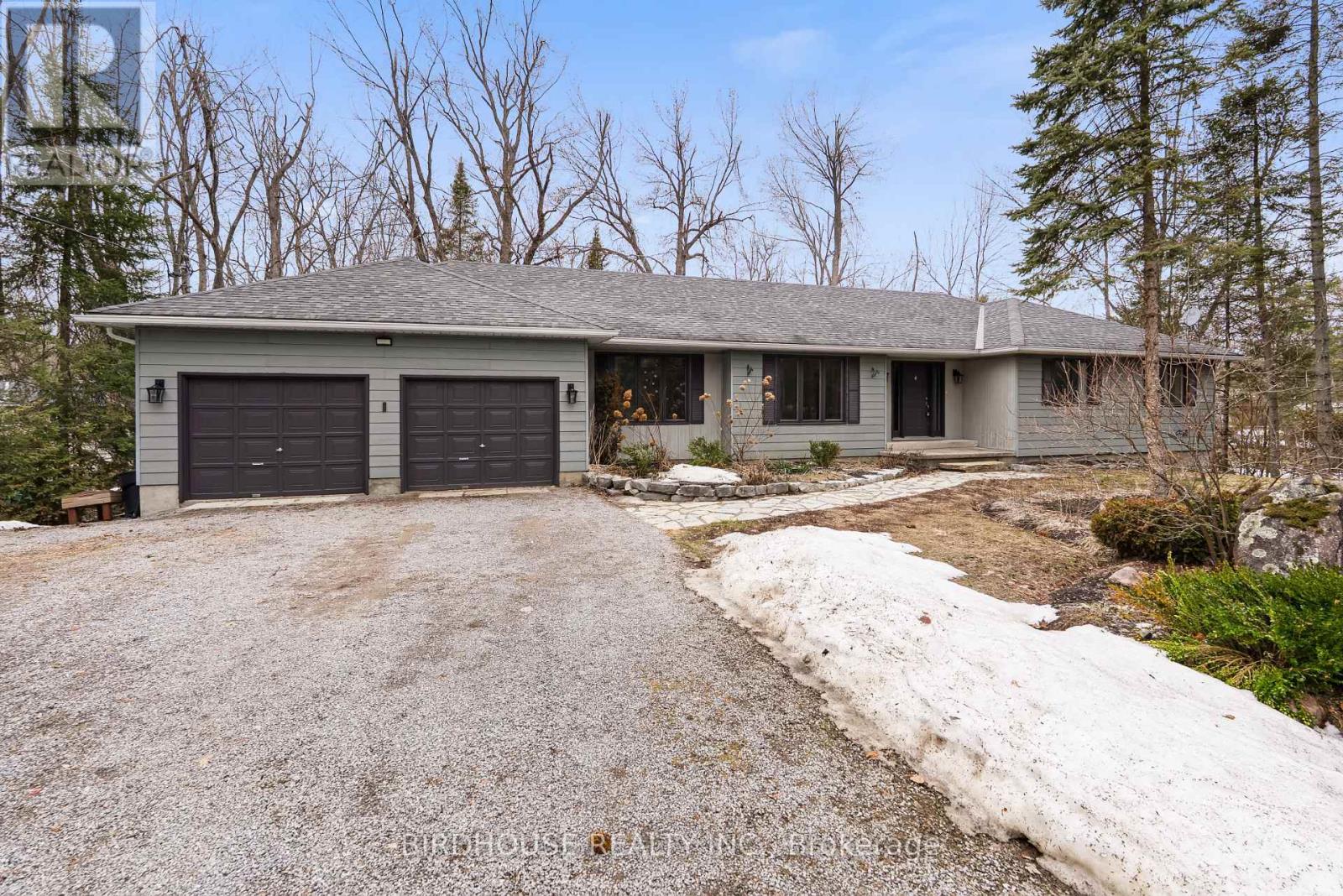 102 Edwina Drive, Trent Lakes, Ontario  K0M 1A0 - Photo 2 - X12986720
