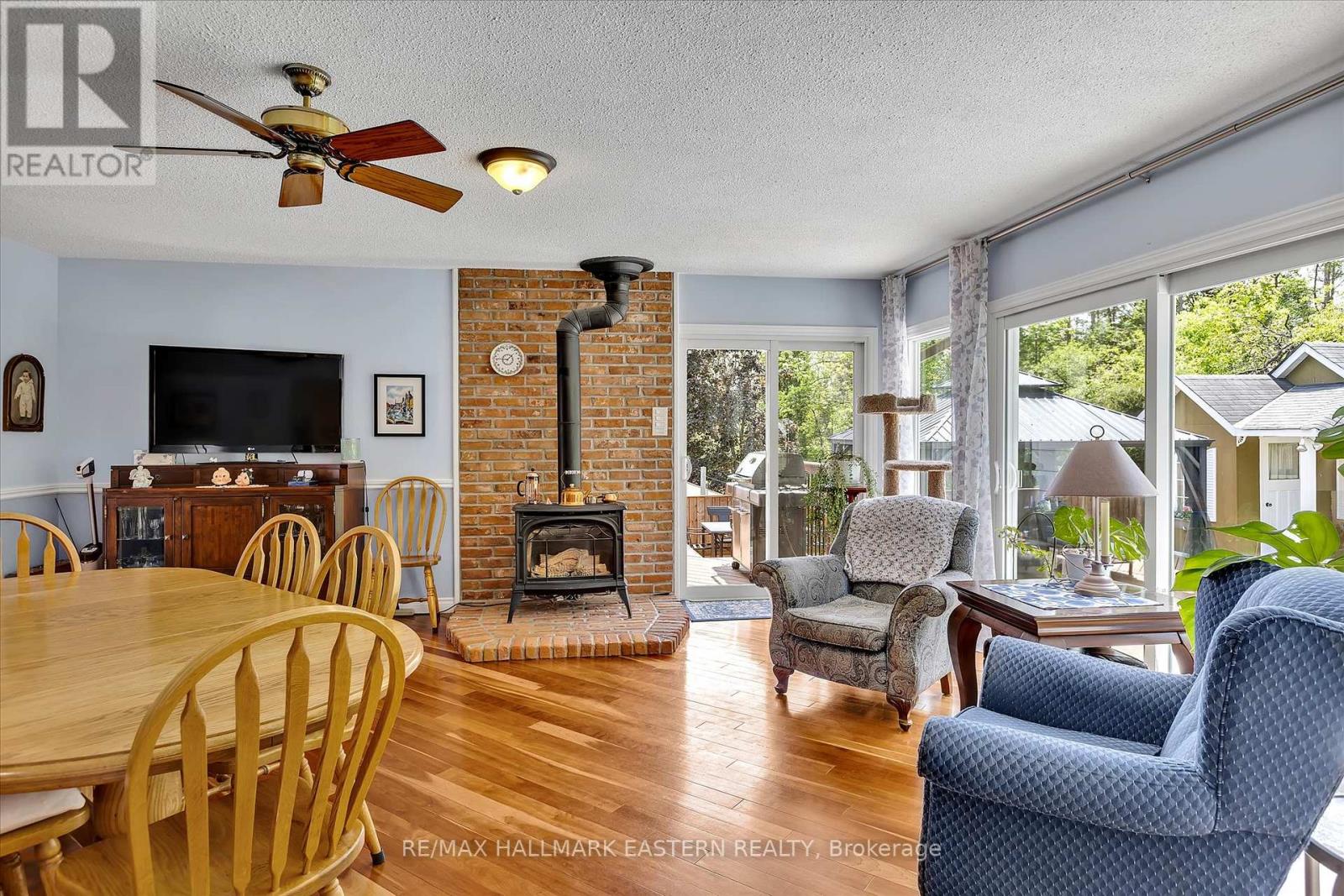 959 Golfview Road, Peterborough, Ontario  K9J 7W2 - Photo 12 - X12986732