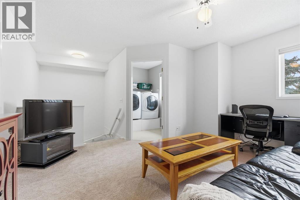 3611 Douglas Ridge Boulevard Se, Calgary, Alberta  T2Z 3B1 - Photo 24 - A2295443