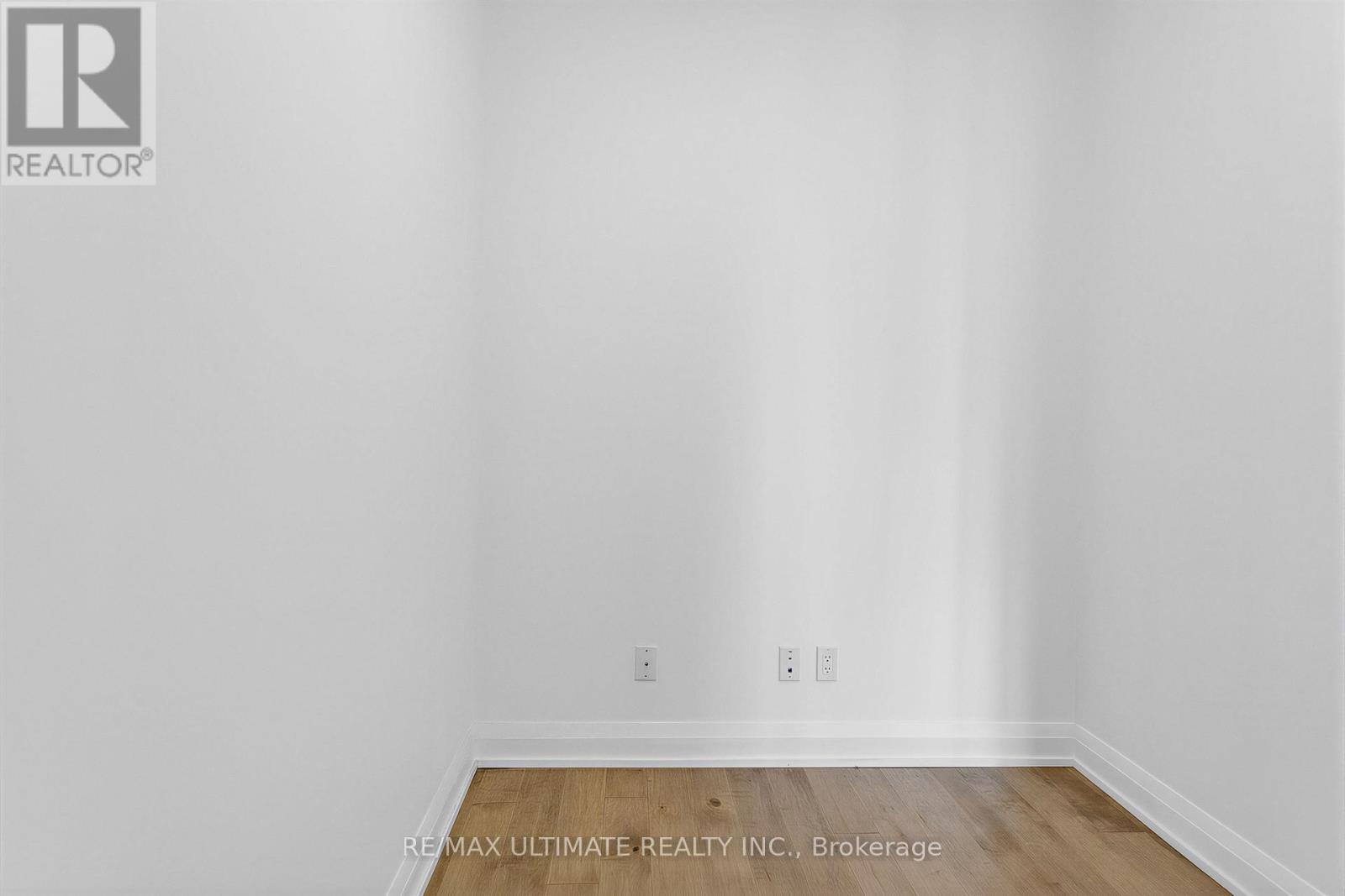 1101 - 403 Church Street, Toronto, Ontario  M5B 1L6 - Photo 11 - C12986676