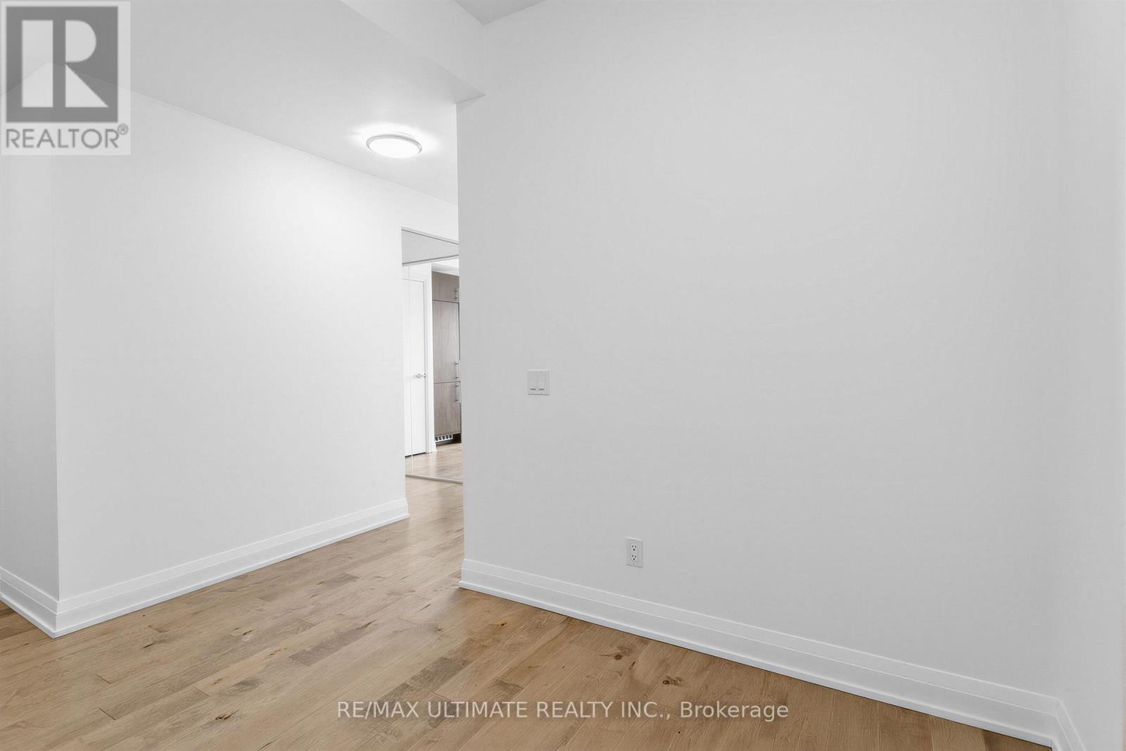 1101 - 403 Church Street, Toronto, Ontario  M5B 1L6 - Photo 12 - C12986676