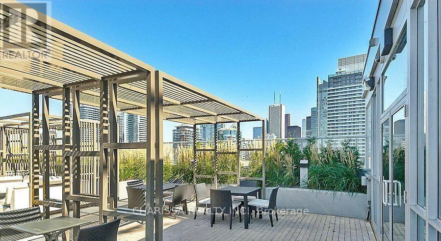 2220 - 352 Front Street W, Toronto, Ontario  M5V 0K3 - Photo 17 - C12986704