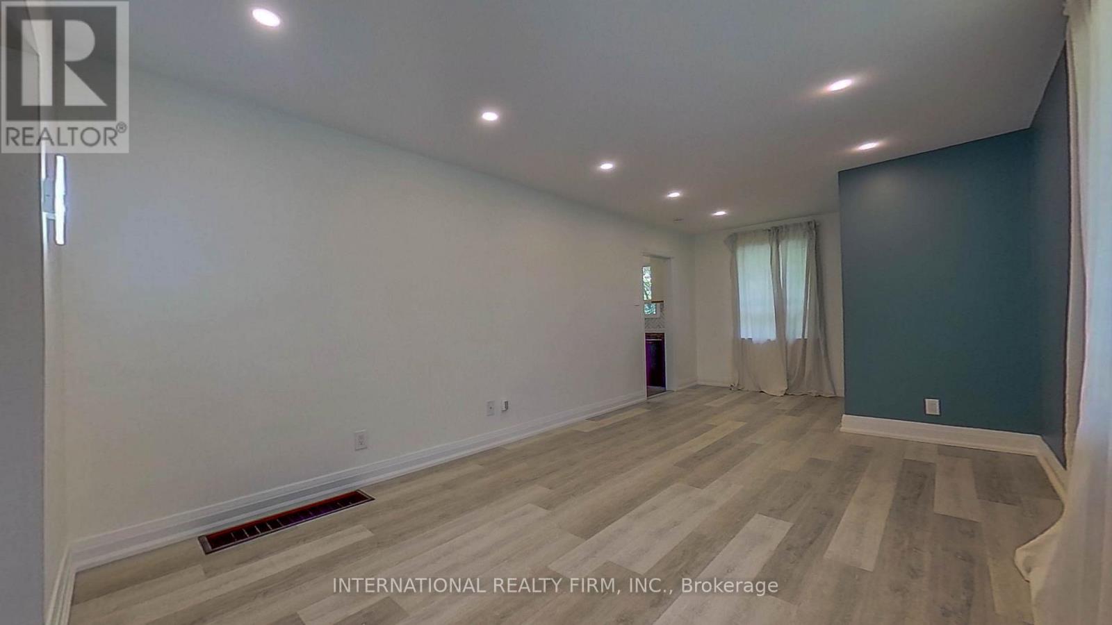 85 Churchill Avenue, Toronto, Ontario  M2N 1Y8 - Photo 6 - C12986718