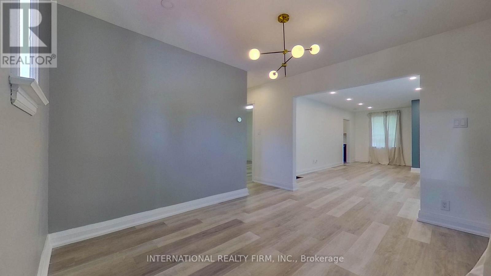 85 Churchill Avenue, Toronto, Ontario  M2N 1Y8 - Photo 9 - C12986718